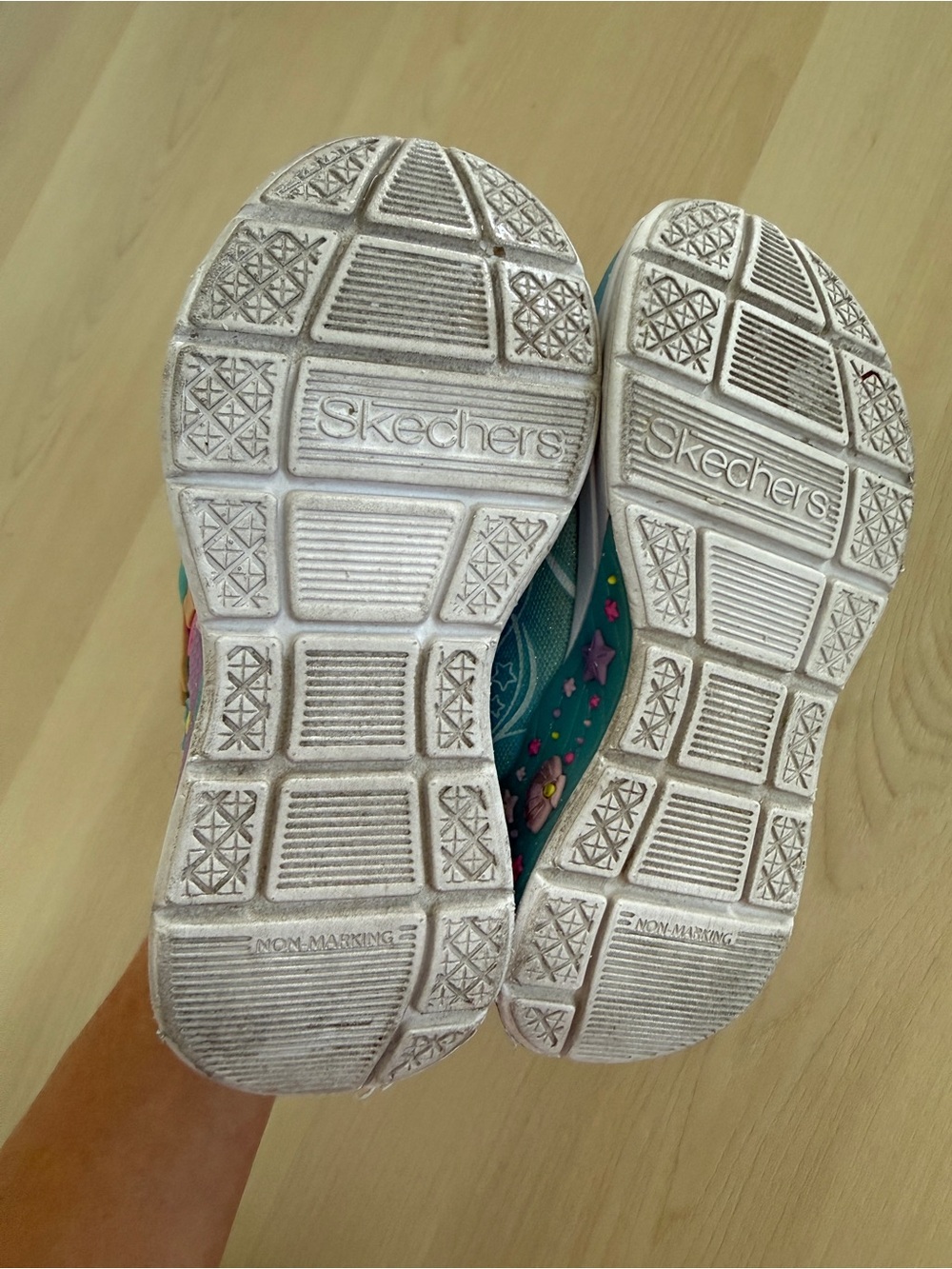SKECHERS girls size 10.5 Mermaid Dreams Light Up Sneakers Blue Glitter Mesh - Picture 9 of 9